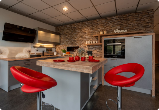 Individuelle Küchenlösungen aus Großdubrau: ehrlich beraten, smart geplant, sauber montiert. Entdecken Sie unsere Philosophie – jetzt Beratung anfragen.