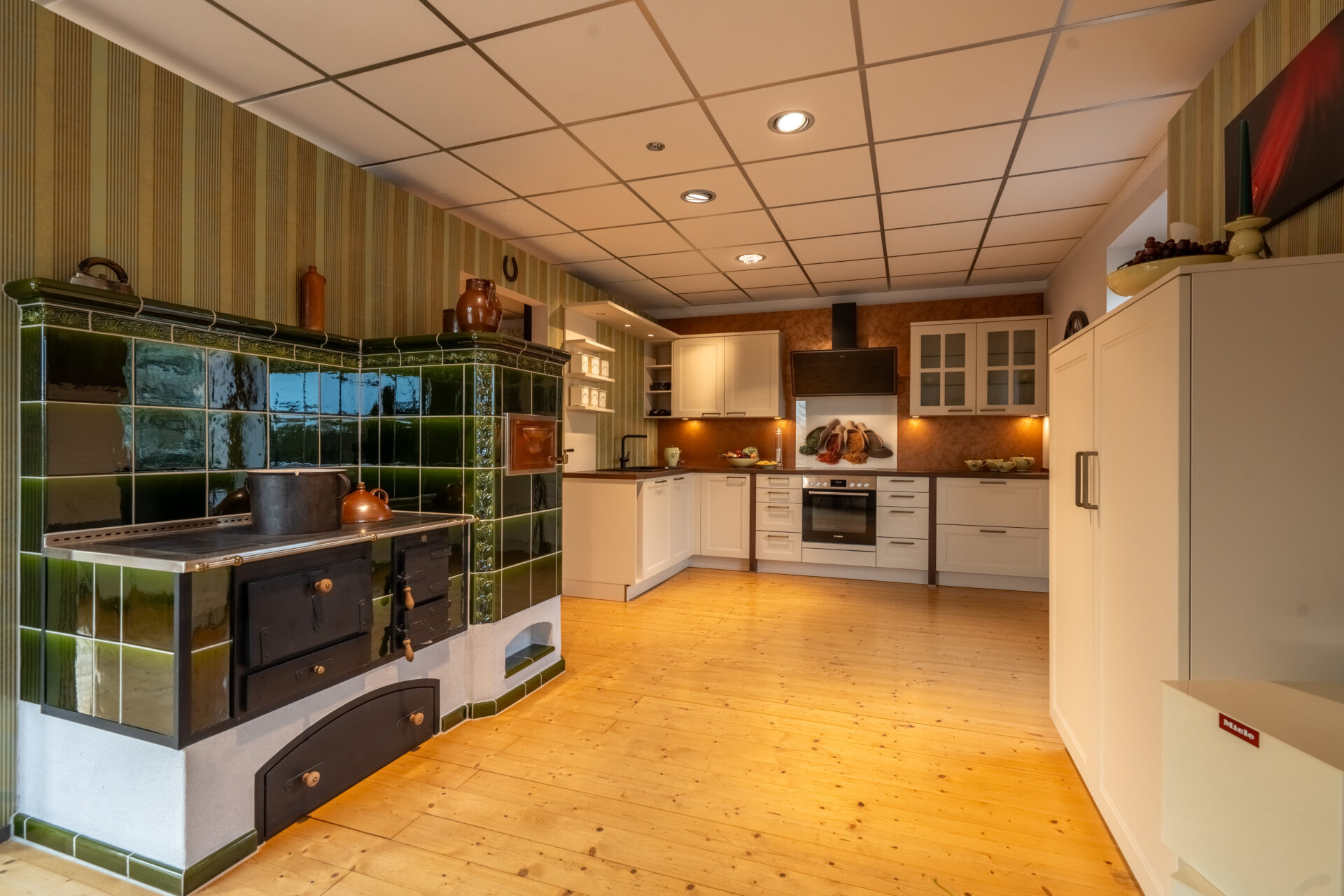 Landhausküchen von SCHNEIDER – Wärme, Charme und moderne Technik